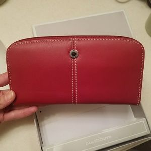 Liz Claiborne Classic Red Leather Wallet